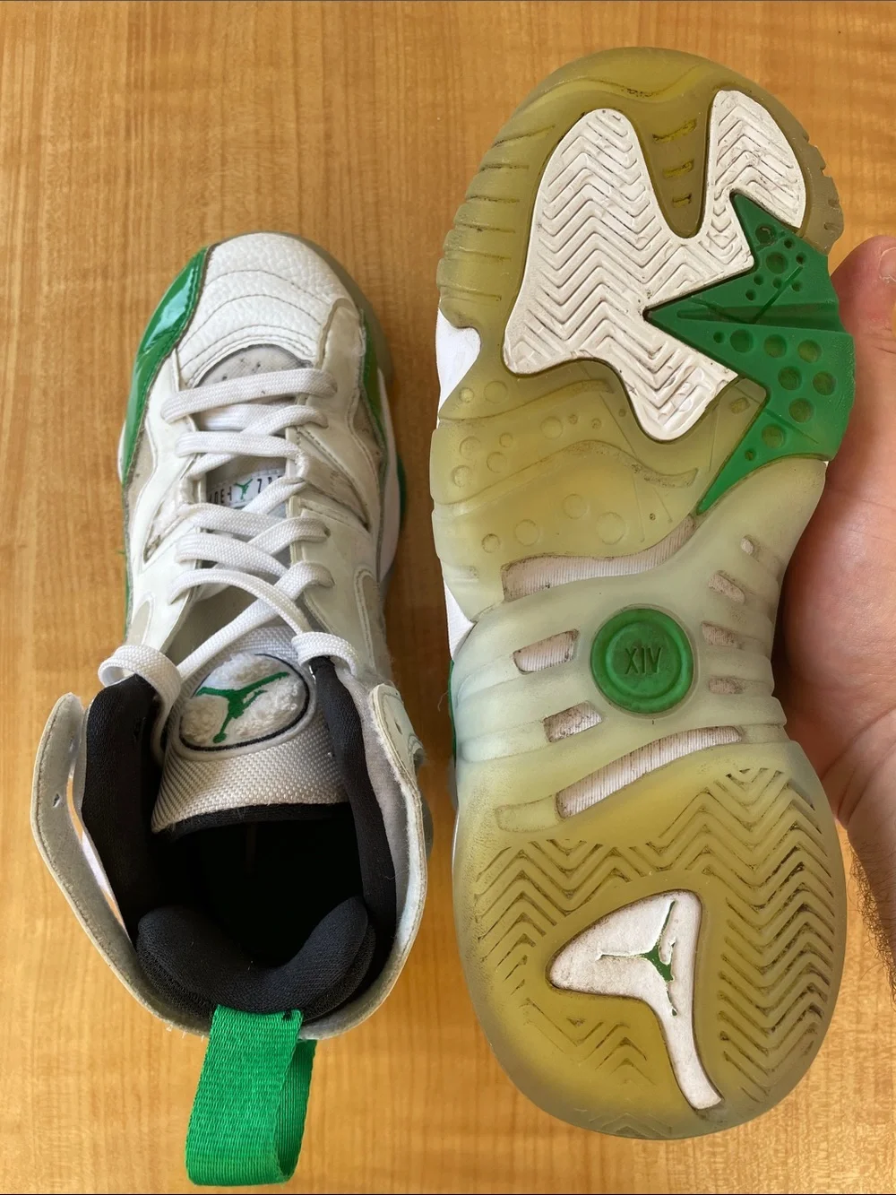 Air Jordan Jumpman Two Trey White Lucky Green Size 5Y Kids Shoes NBA Basketball